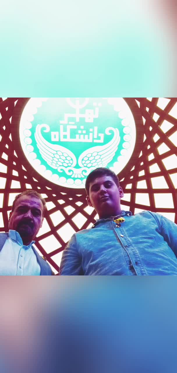 تقدیر از پژوهنده و فناور برتر در دانشگاه تهران حسام الدین جانی نوروزی با همراهی مدیریت محترم مرکز استعداد درخشان علامه حلی ملارد دکتر محمد فرهادی